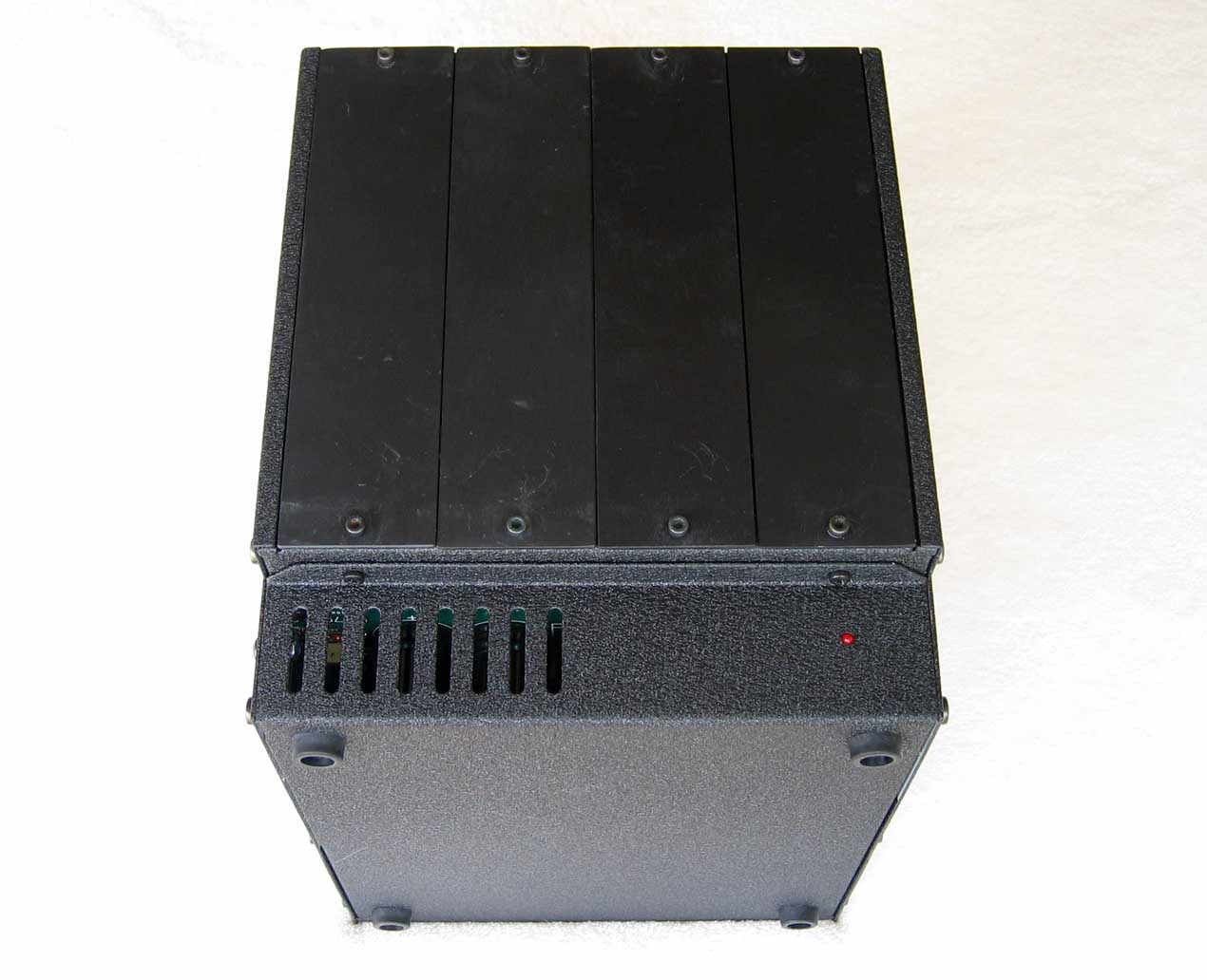 AUDIENT Black Series BB4 4-Space Rack Enclosure Lunch Box for Audient Black Pre Comp EQ annd ADC