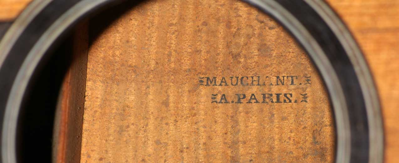 alt="Mauchant c. 1830s Romantic Guitar, Restored by Lucio Nunez, w/Soft Case"