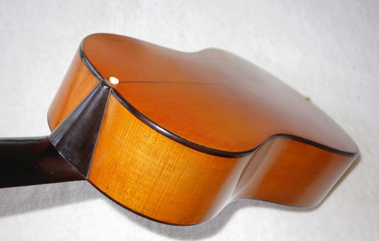Mazarand Romantic Guitar from Mirecourt, France, 1808