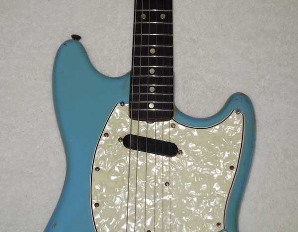 1966 Fender MusicMaster Electric Guitar w/Case, Daphne Blue
