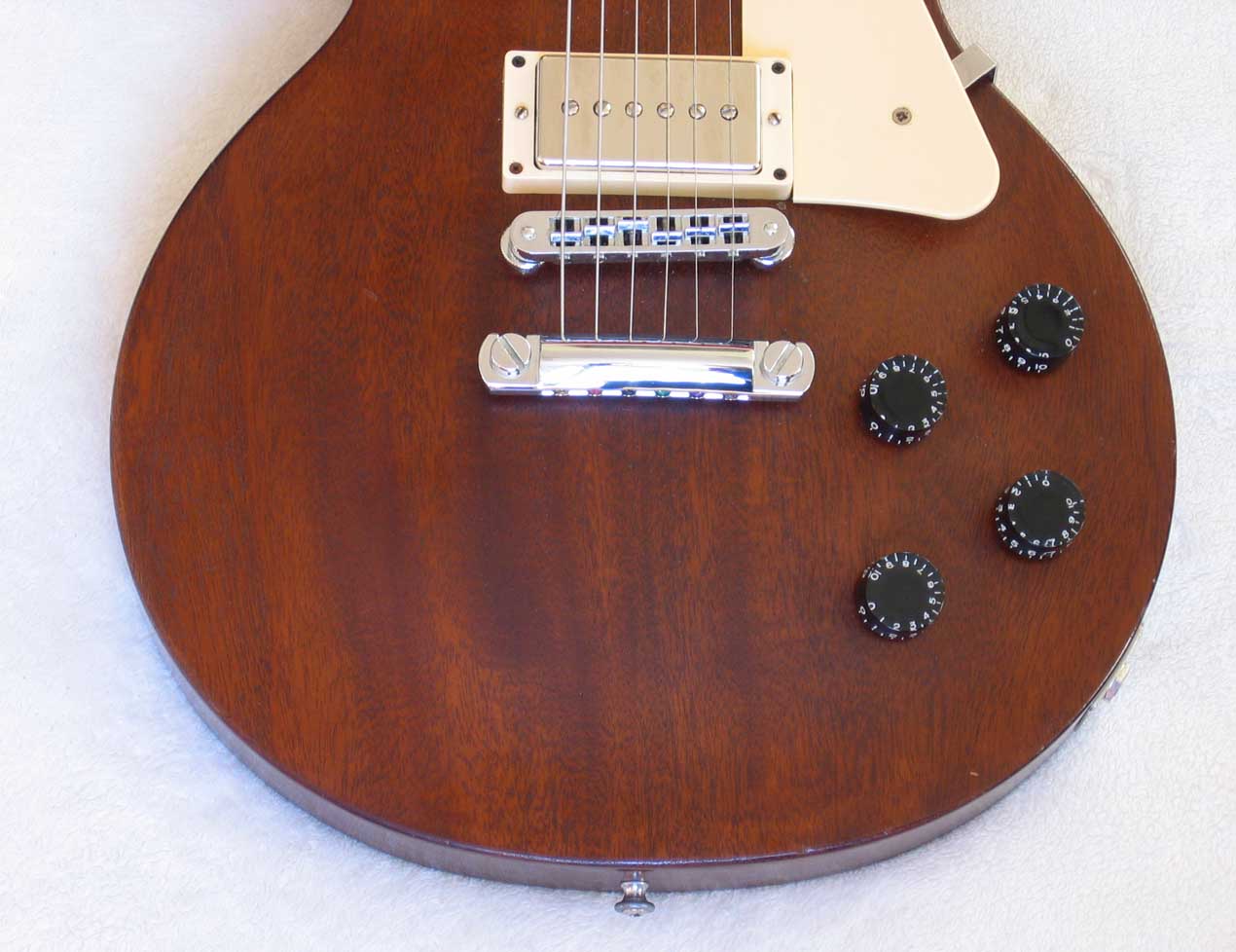Gibson Les Paul Studio Electric Guitar Upgraded w/Seymour Duncan Single Coil Pickups, w/ Case, Mahogany Top