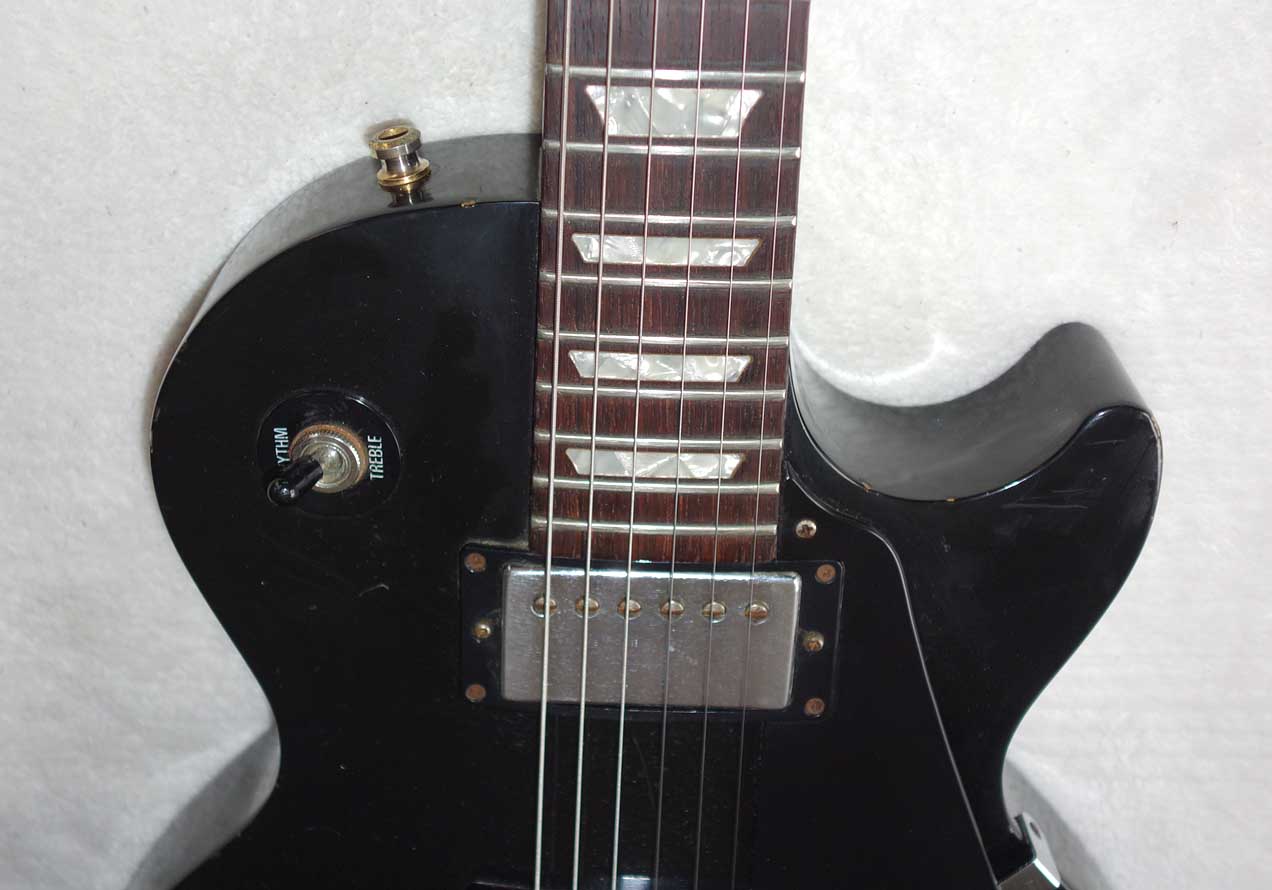 1996 Gibson Les Paul Studio Solid Body Guitar in Ebony / Black