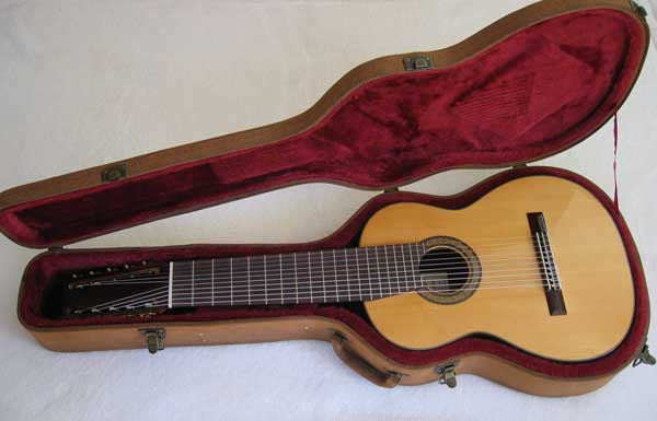 1972 Kohno 8 Ten-String Guitar Case