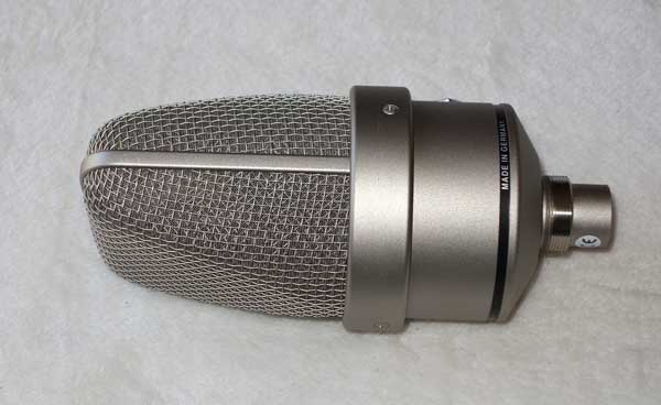 DEALER DEMO Neumann TLM49 Cardioid Condenser Microphone w/Shock Mount, 2-Year Warranty, Storage Box, TLM 49, w/K47 Capsule