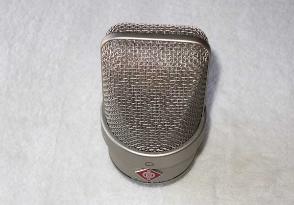 DEALER DEMO Neumann TLM49 Cardioid Condenser Microphone w/Shock Mount, 2-Year Warranty, Storage Box, TLM 49, w/K47 Capsule