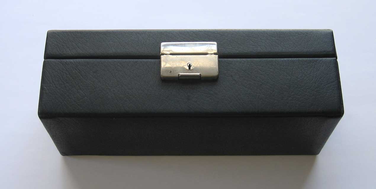 VINTAGE Neumann U87 Original Leather Case