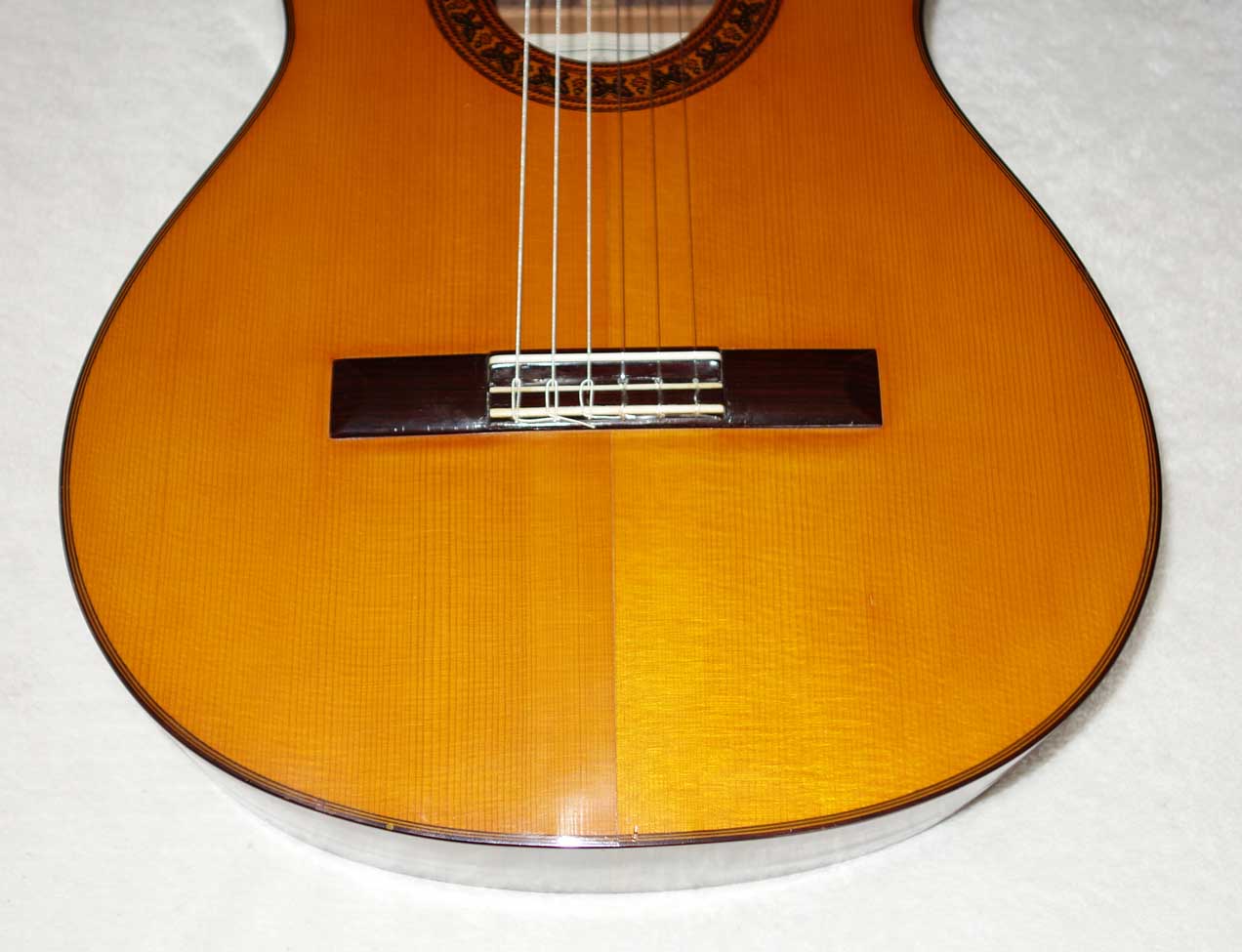 1995 Lucio Nuez "Balbina" Classical Guitar w/Case, German Spruce top / Indian Rosewood Back & Sides, French Polish, 