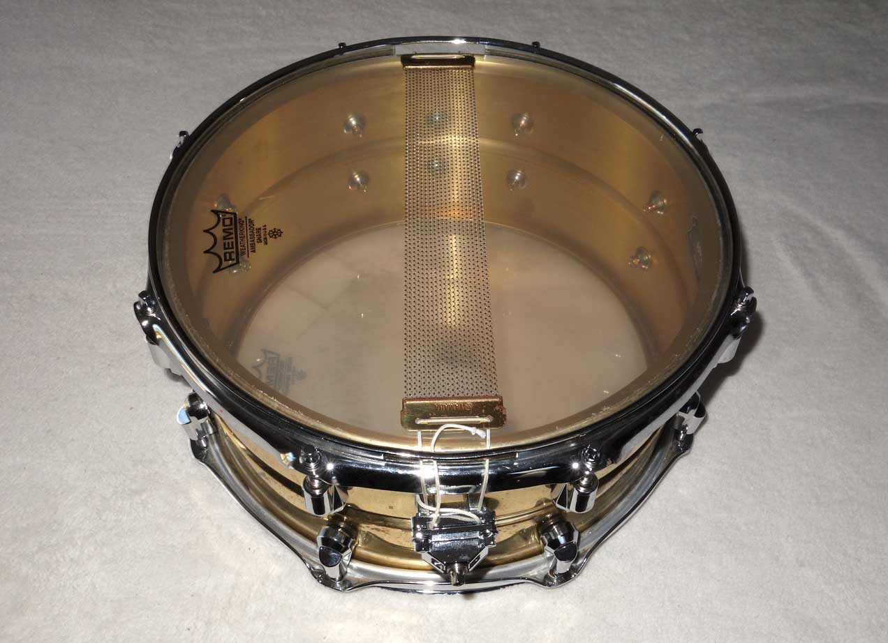 Discontinued YAMAHA Nouveau Brass 13" Snade Drum, Made in Japan