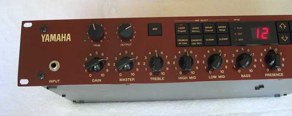 Vintage Yamaha DG-1000 Guitar Preamp