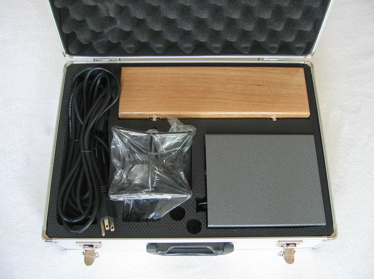 NEW Blackspade Acoustics UM25 Tube Microphone [Telefunken ELA M 251]