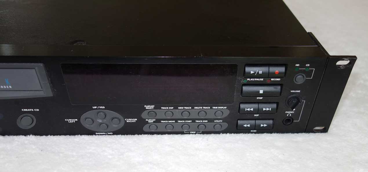 Alesis Masterlink ML-9600 2-Track Hard Drive Recorder
