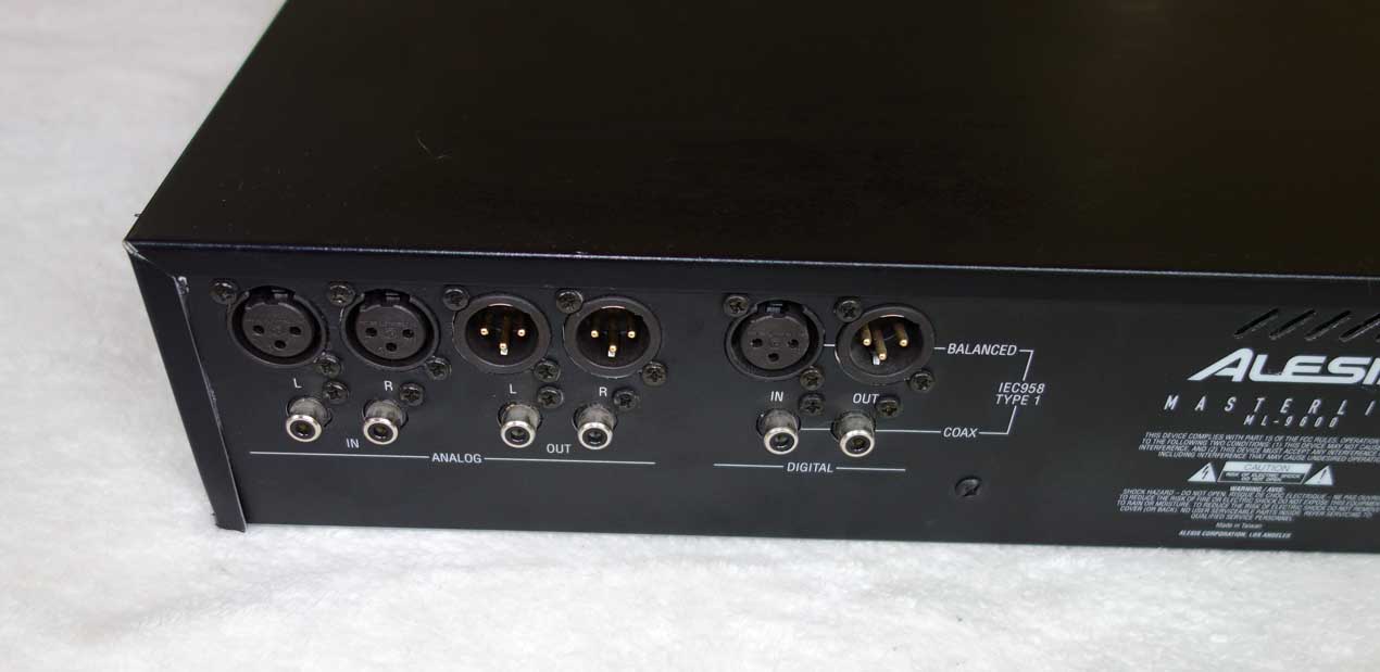 Alesis Masterlink ML-9600 2-Track Hard Drive Recorder