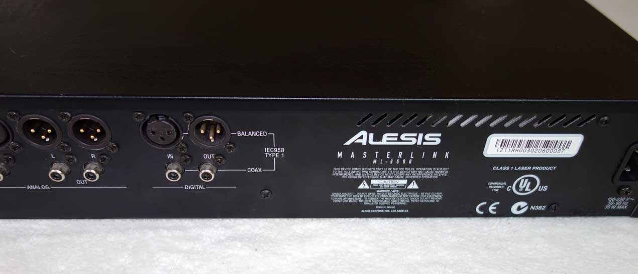 Alesis Masterlink ML-9600 2-Track Hard Drive Recorder