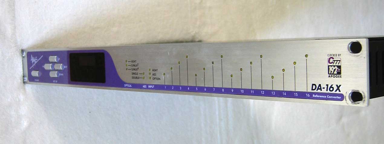 Apogee DA16x Digital to Analog 16-Channel Converter