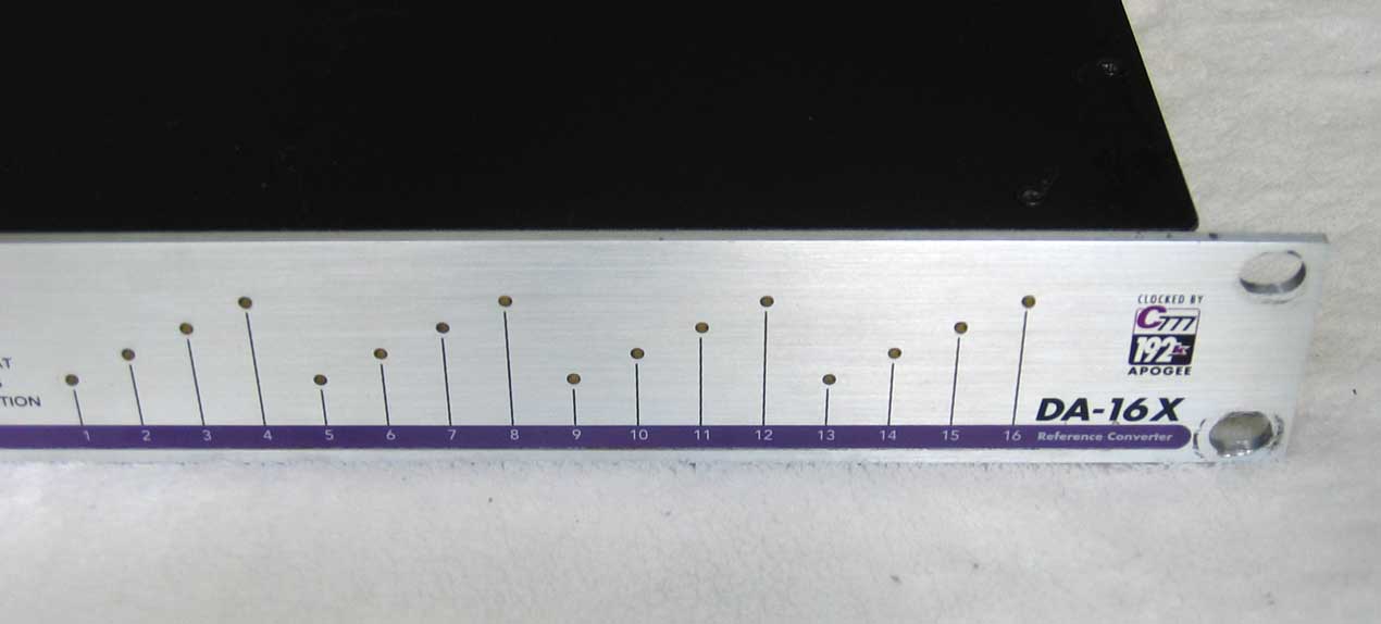 Apogee DA16x Digital to Analog 16-Channel Converter