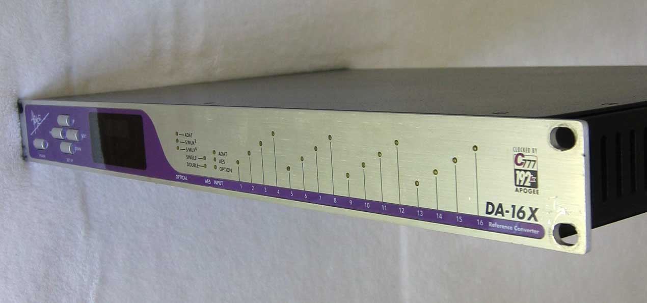 Apogee DA16x Digital to Analog 16-Channel Converter