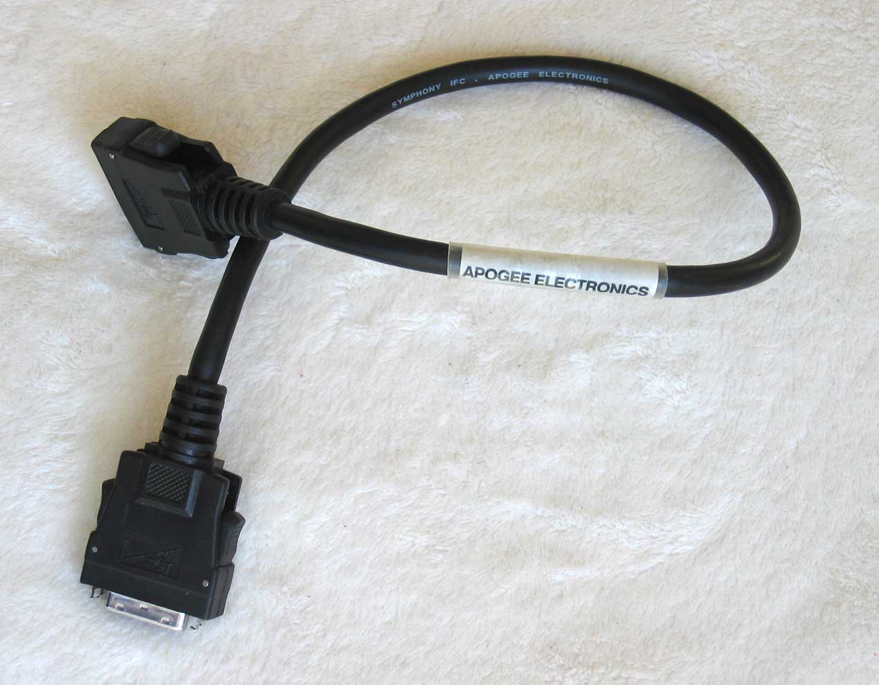 APOGEE X-Symphony Card for Rosetta 800 200 16x Converters w/Apogee Cable