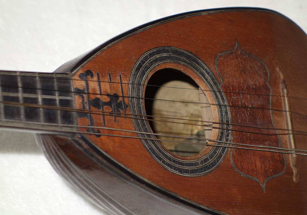 1765 Pietro Lippi (Napolitana fece Marseglia, Italy) Baroque Mandolin, Spruce Top