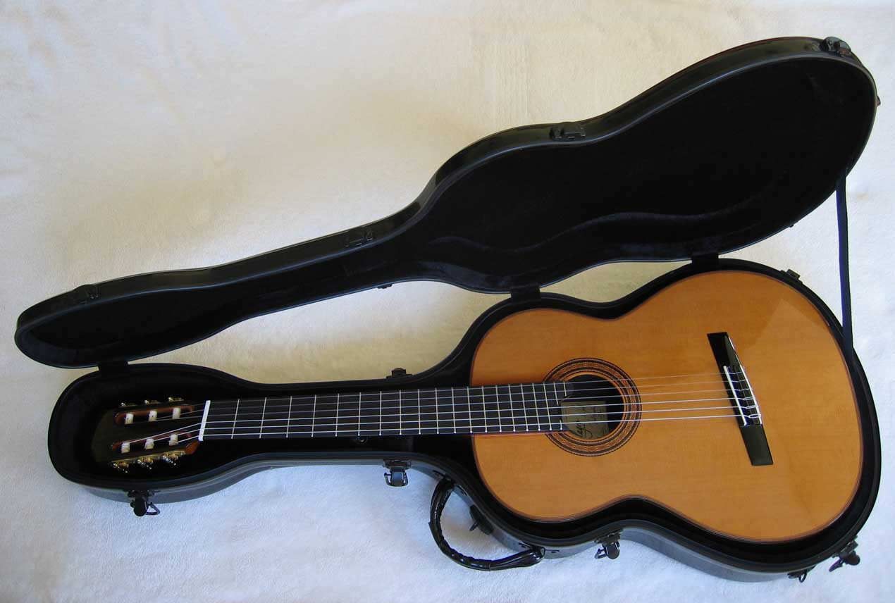 NEW Milagro JP1+ Fan-Fretted Classical Guitar [CEDAR]