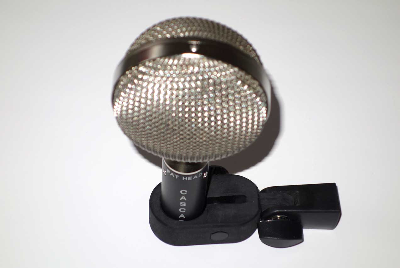 Cascade FAT HEAD BE (Bare Essentials) Ribbon Mic Factory Upgraded with Oliver Archut's AMI TR-42 Transformer w/ Soft Pouch, Clip