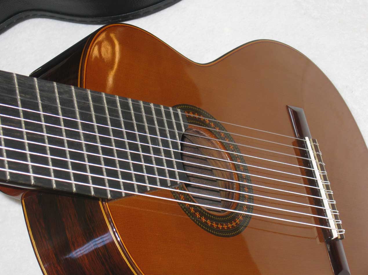 2012 Cathedral Guitar Model 40 w/Bernabe Diamond Bracing, Cedar O-Port