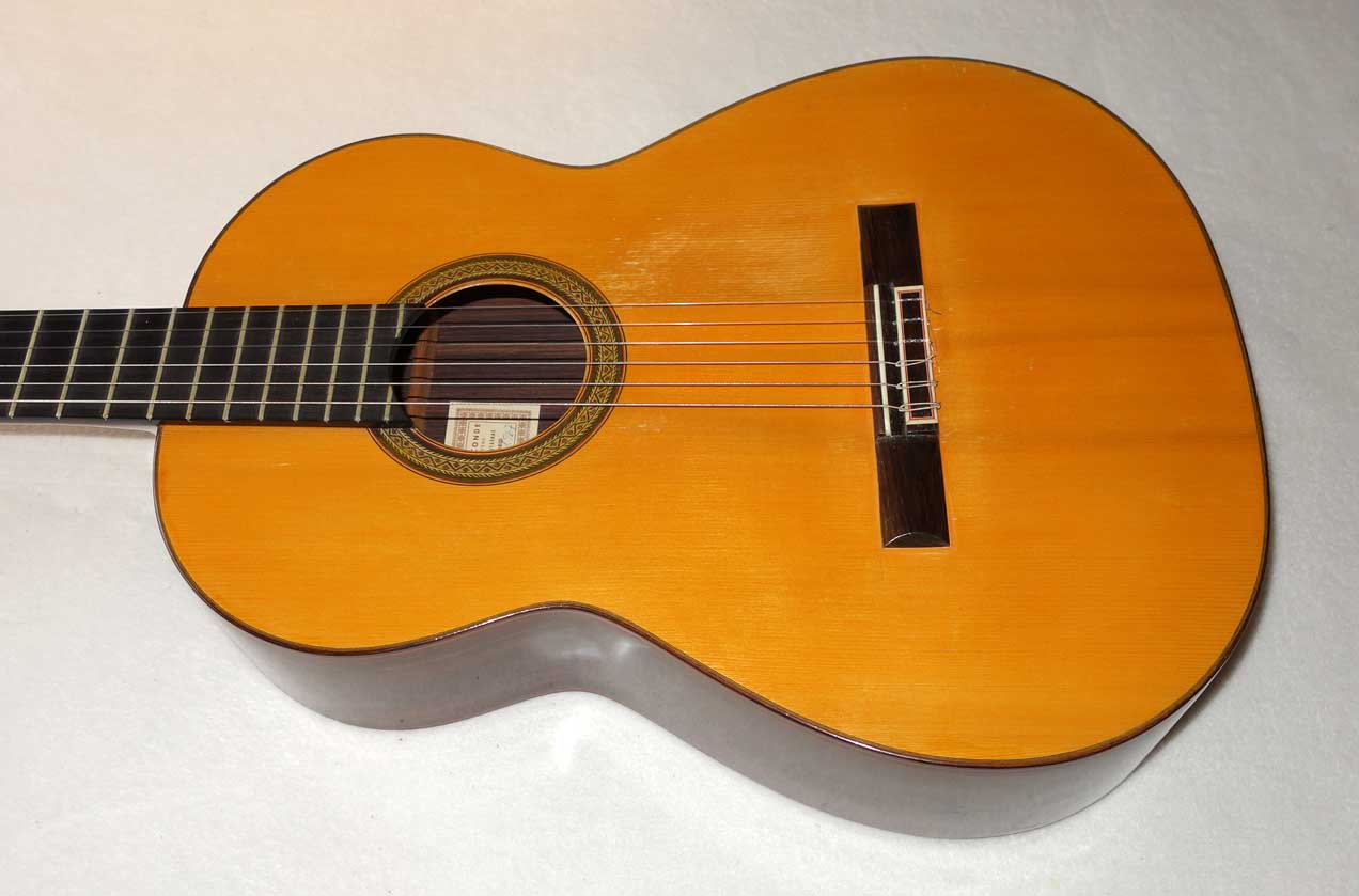 Vintage 1967 Conde Hermanos Classical Guitar (Spruce / Indian Rosewood) w/Case
