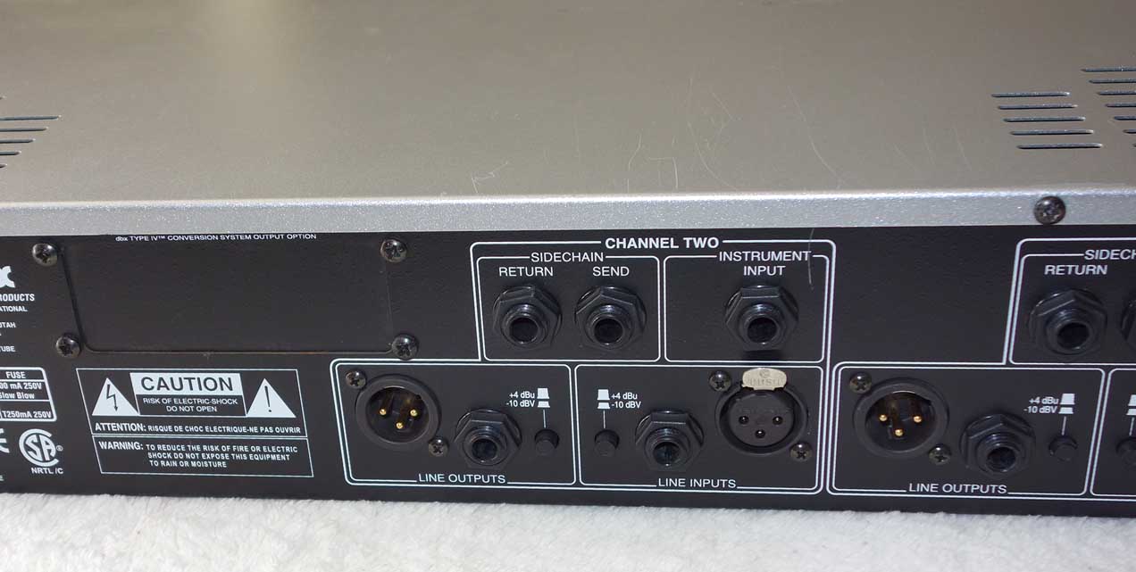 DBX 566 Dual-Channel Tube Compressor