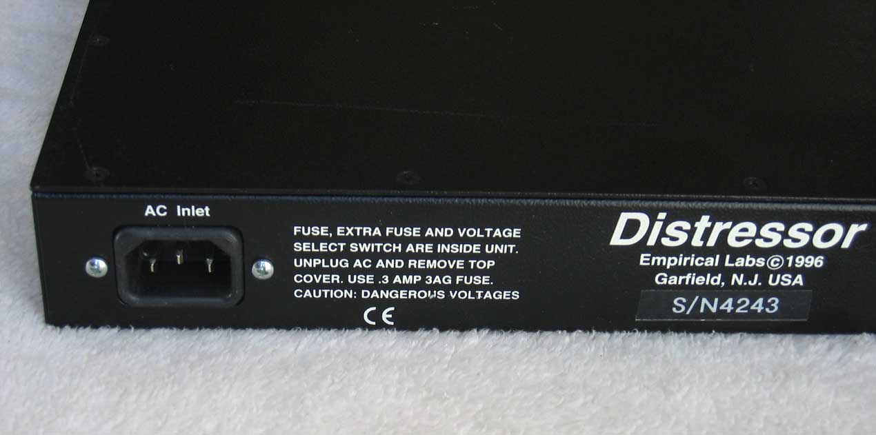 Emprical Labs Distressor - Analog Compressor w/ Vintage Analog Tape Saturation