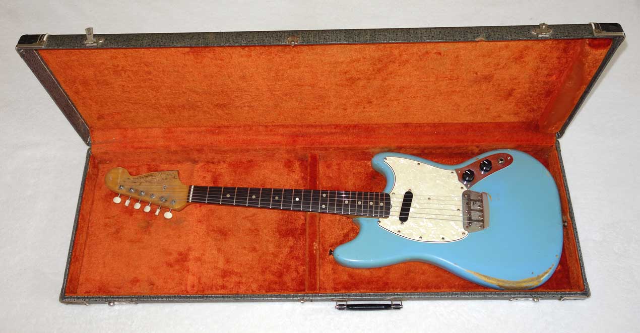 1966 Fender MusicMaster Electric Guitar w/Case, Daphne Blue