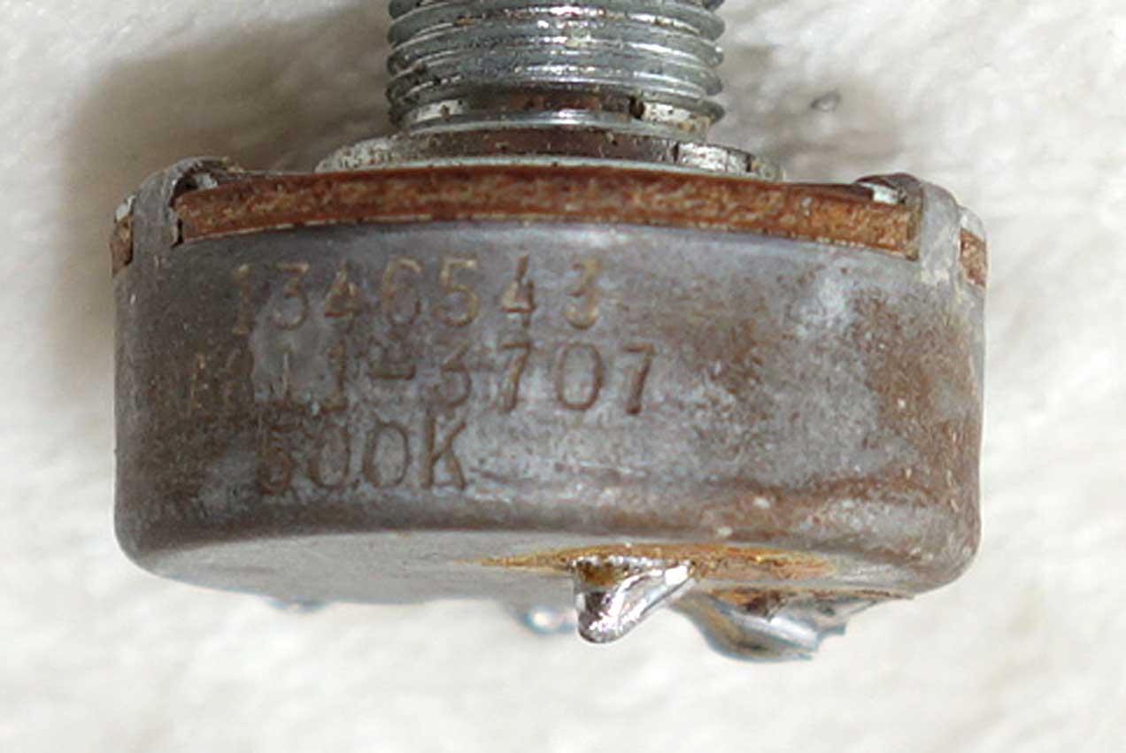 Vintage 1965 Gibson Centralab 500k Pot (525k ?) w/6543 Date Code, Week 43 of '65 w/Nut + 2x Washers