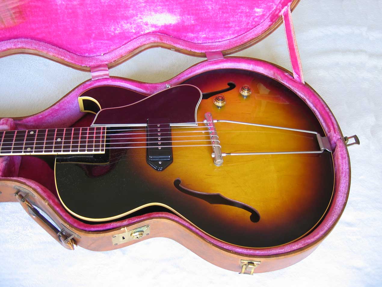 VINTAGE 1959 Stone Case Co. Lifton-Style Case for Gibson ES225, ES330, ES335 Electric Guitars