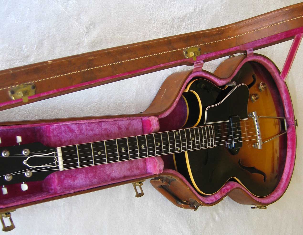 VINTAGE 1959 Stone Case Co. Lifton-Style Case for Gibson ES225, ES330, ES335 Electric Guitars