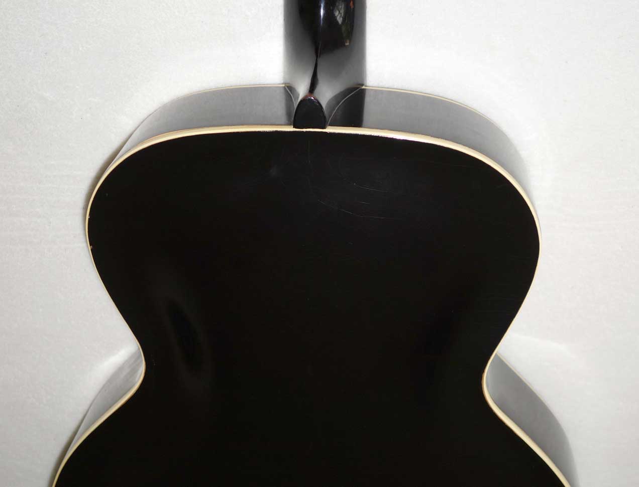 1933 Vintage 16" Gibson L10 Archtop Guitar w/Case