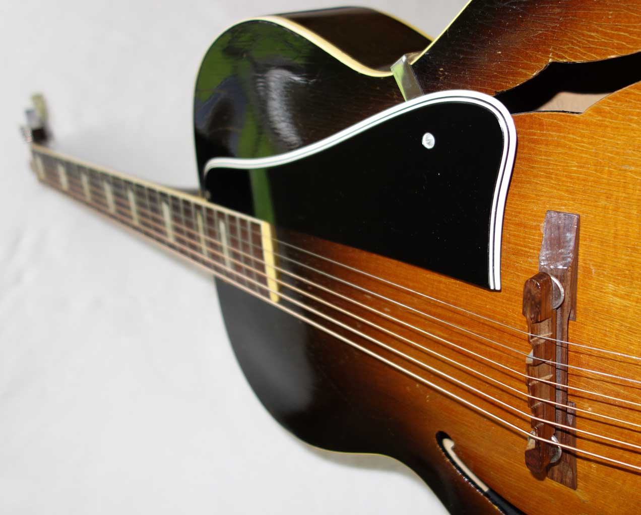 Vintage Gibson L50 Archtop Guitar w/Case, Sunburst Finish