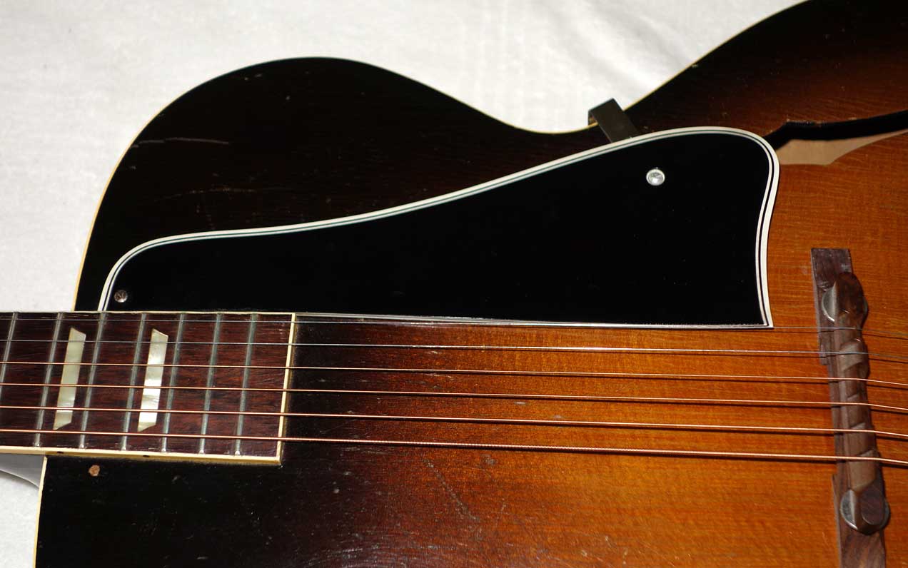 Vintage Gibson L50 Archtop Guitar w/Case, Sunburst Finish