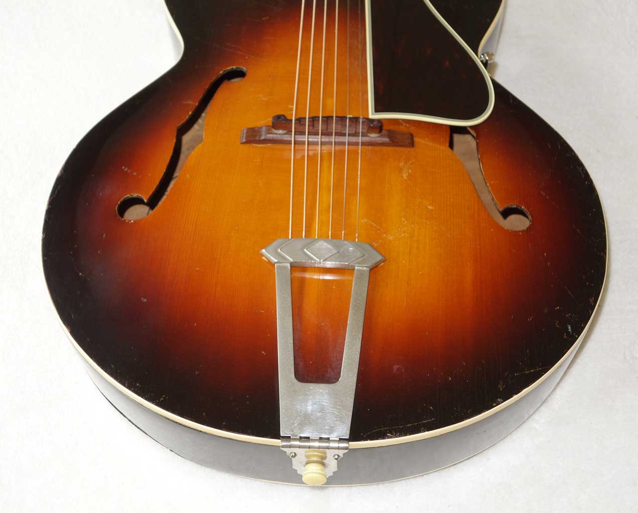Vintage 1937 Gibson L7 Acoustic Archtop Guitar w/Original Case, Picture Frame Inlays