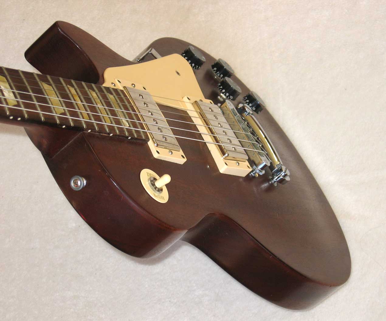 Gibson Les Paul Studio Electric Guitar Upgraded w/Seymour Duncan Single Coil Pickups, w/ Case, Mahogany Top