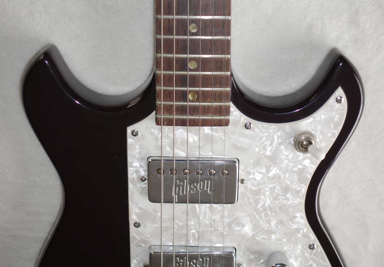 Vintage 1965 Gibson Melody Maker (Refin) w/1970s Embossed Gibson Humbucking Pickups