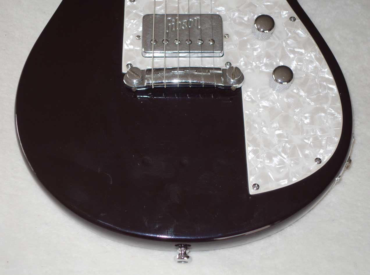 Vintage 1965 Gibson Melody Maker (Refin) w/1970s Embossed Gibson Humbucking Pickups
