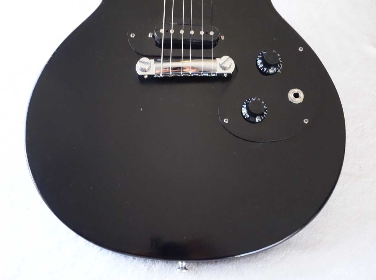 2011 Gibson Melody Maker Reissue, Black, w/1x Single-Coil Pickup