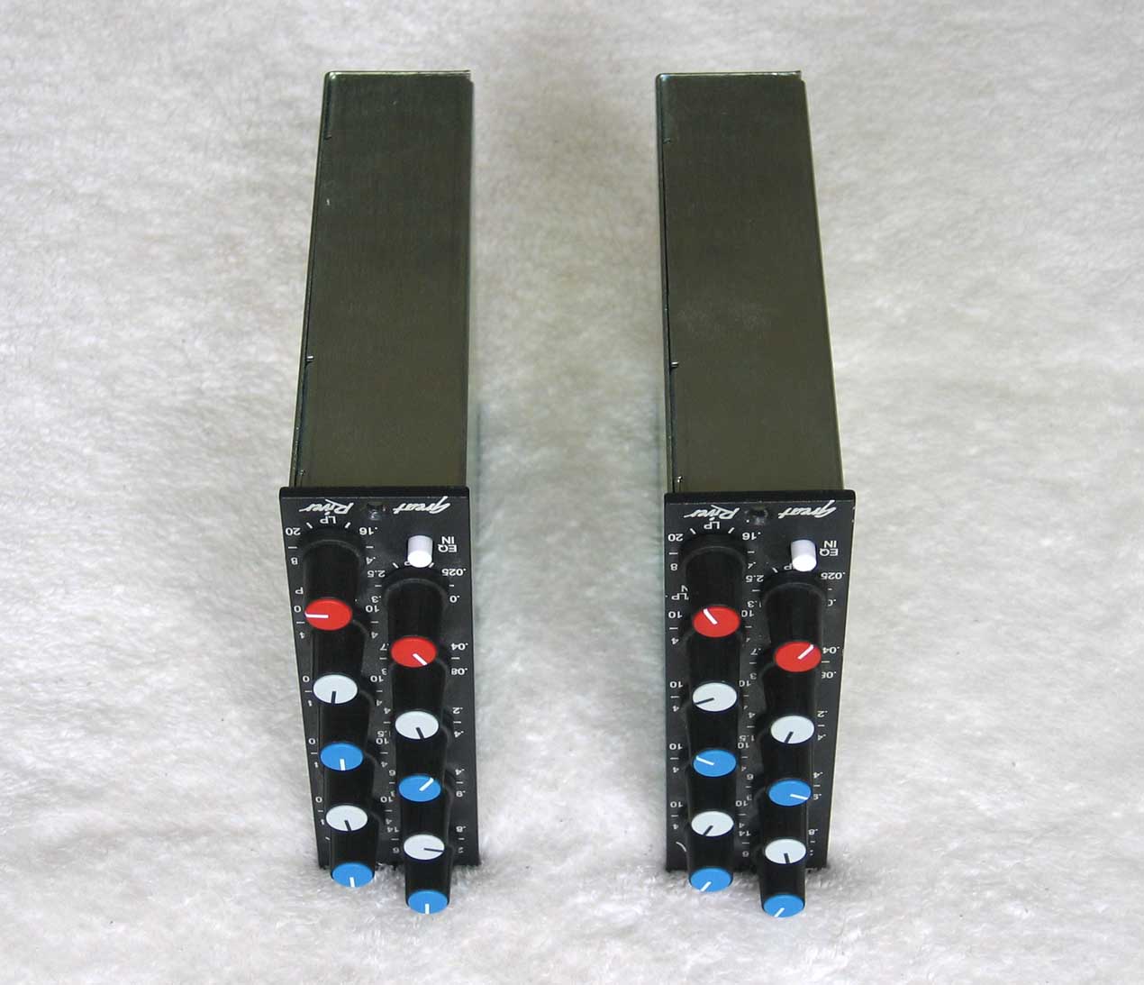 NEAR-MINT Great River Harrison 32 EQ Modules for 500 Series Racks and API 1608 Console