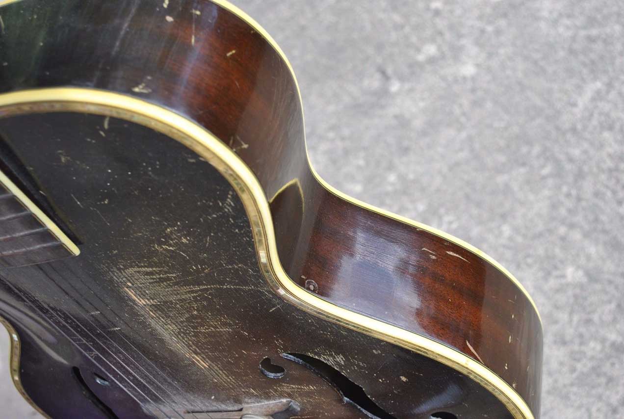 Vintage 1930s Harmony Supreme Crest Archtop Guitar