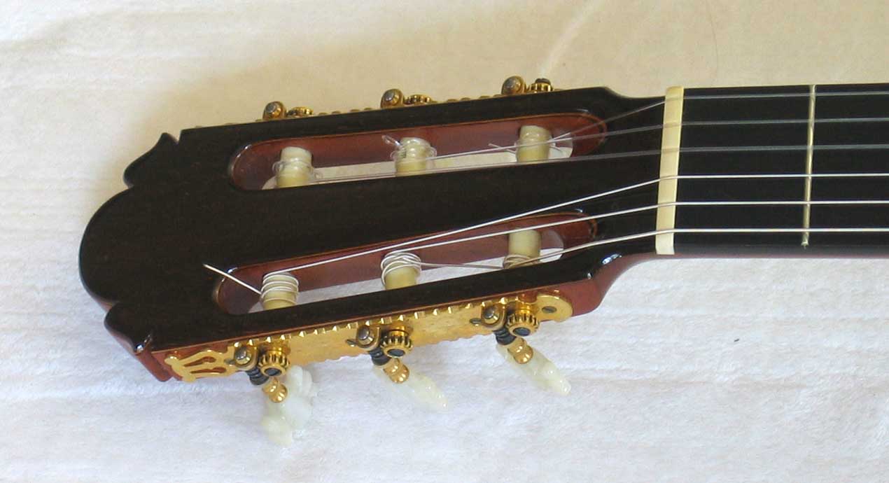 1972 Masaru Kohno Model 15 Classical Guitar