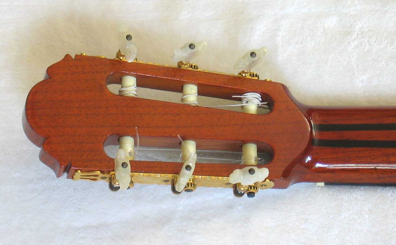 1972 Masaru Kohno Model 15 Classical Guitar
