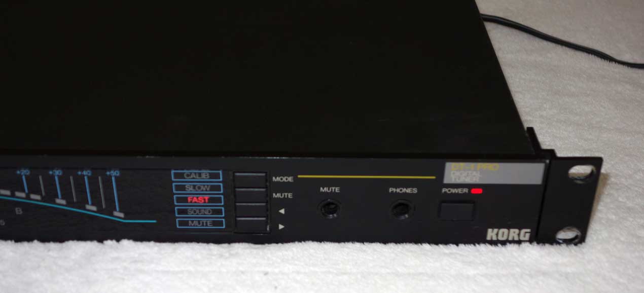 KORG DT-1 Pro Digital Tuner w/Rack Mounts