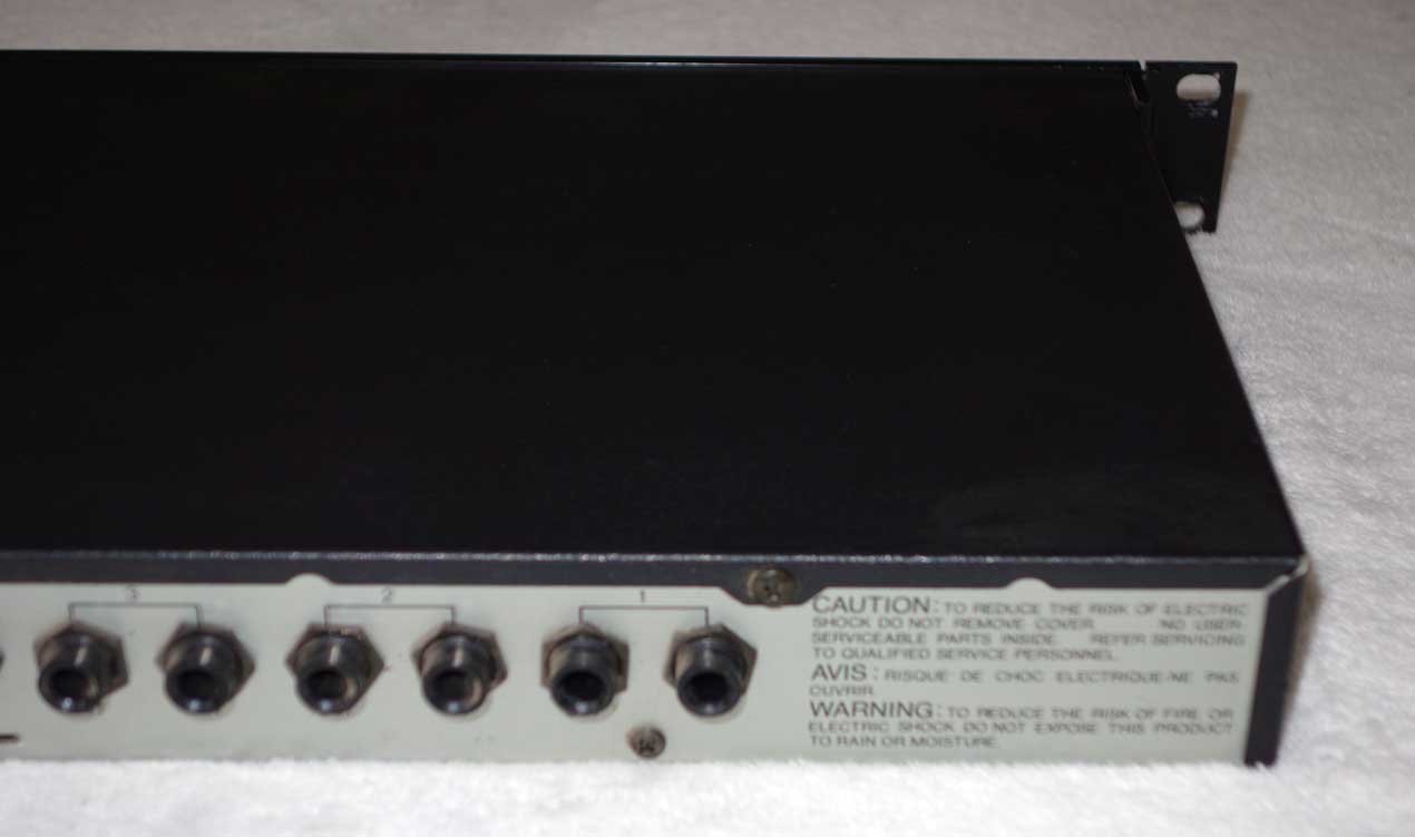 KORG DT-1 Pro Digital Tuner w/Rack Mounts