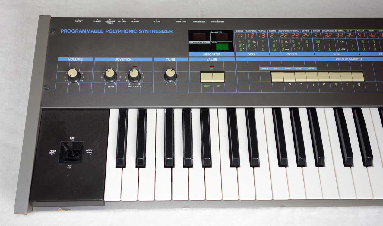 Vintage KORG Poly 61 Analog Synthesizer