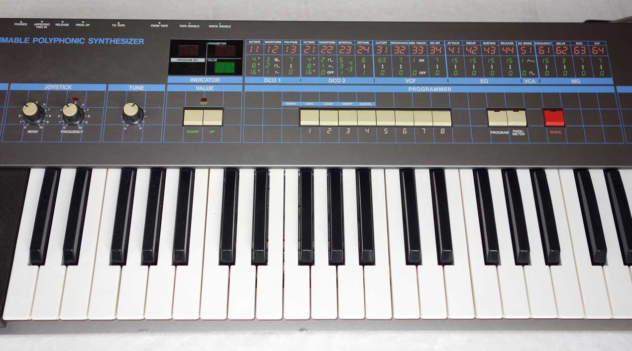 Vintage KORG Poly 61 Analog Synthesizer