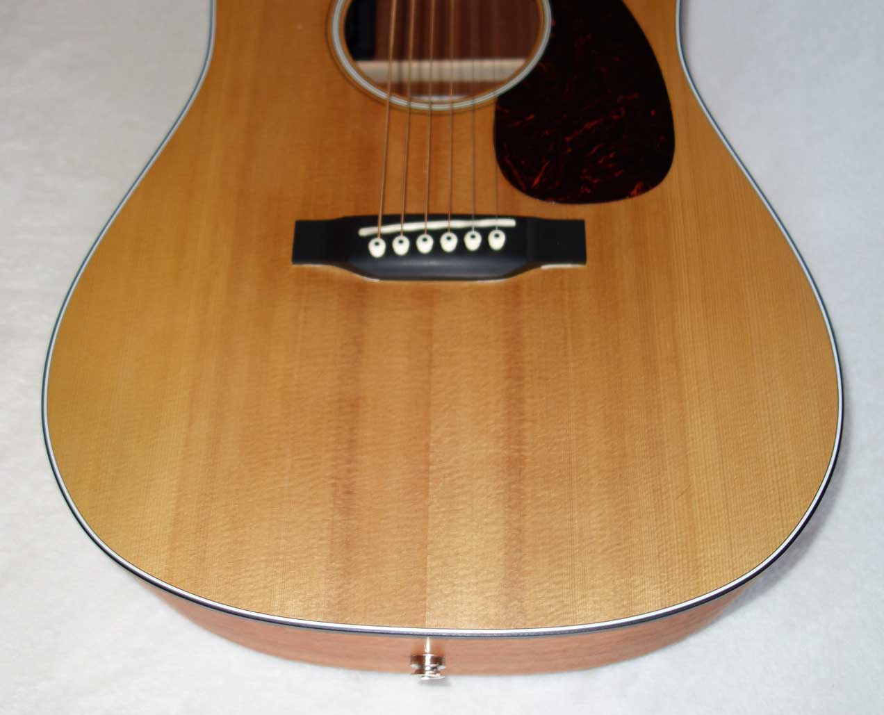 2015 Martin Drednaught Junior Parlor Guitar, All-Solid Woods, X-Bracing, Fishman PUP, Hardshell Case