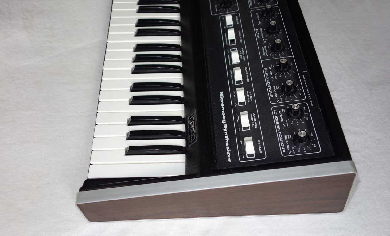 Vintage MOOG MicroMoog Analog Synthesizer